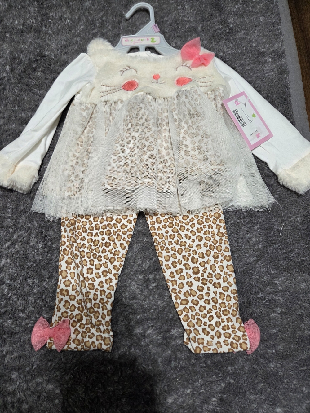 Girls Cream & Leopard Print Matching Set with Pink Bow Accents